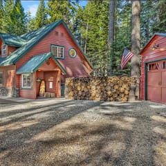 Dog Friendly Chester Cabin | Hot Tub & Game Room